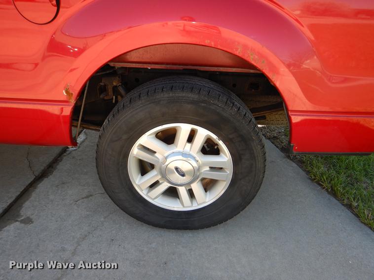 image for item DG0960 2010 Ford F150 XLT SuperCab pickup truck