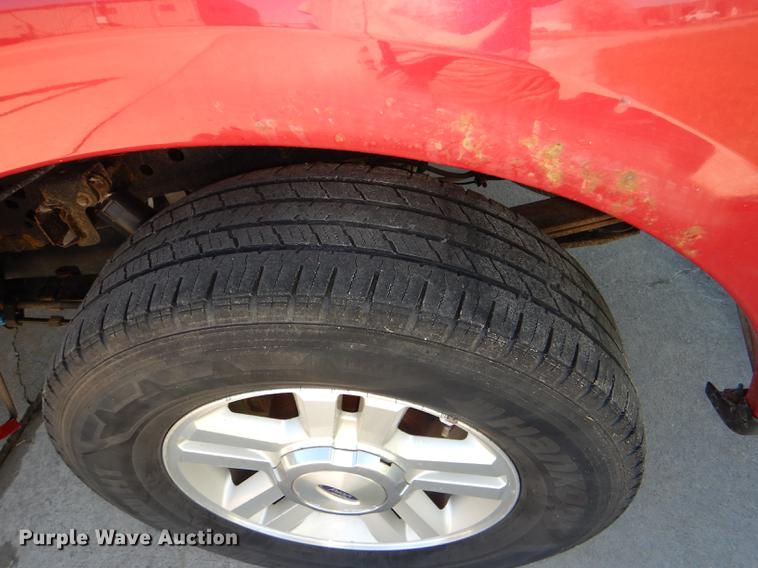 image for item DG0960 2010 Ford F150 XLT SuperCab pickup truck