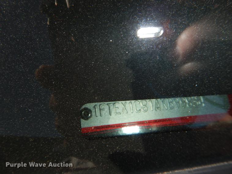 image for item DG0960 2010 Ford F150 XLT SuperCab pickup truck