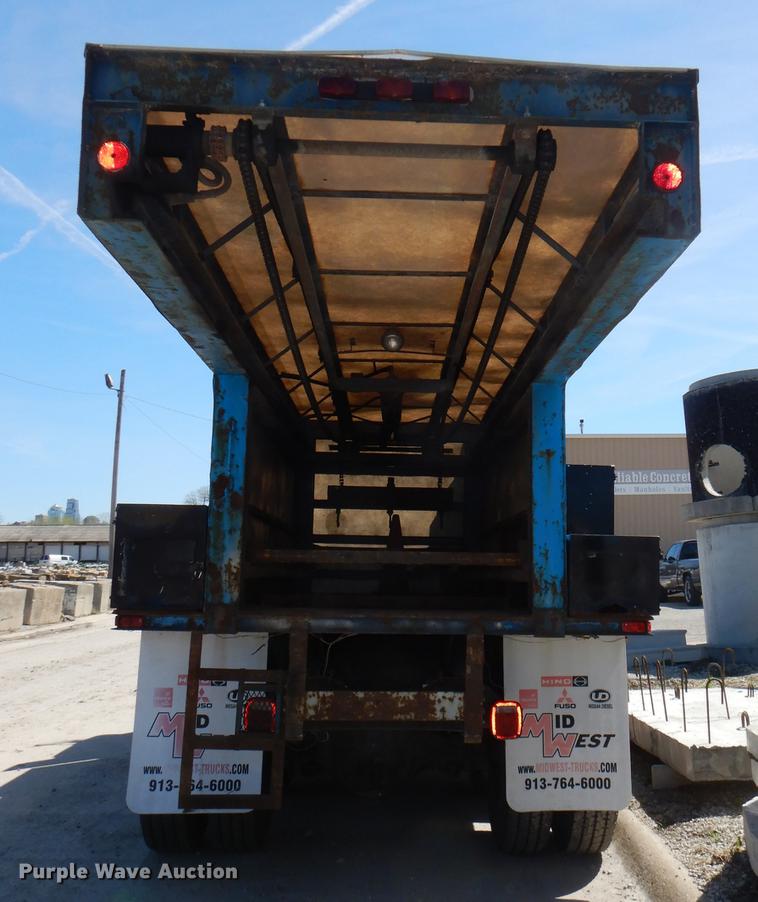 image for item DG0961 1991 White GMC WG service truck