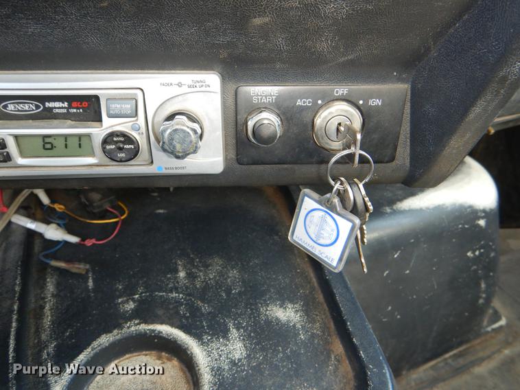 image for item DG0961 1991 White GMC WG service truck