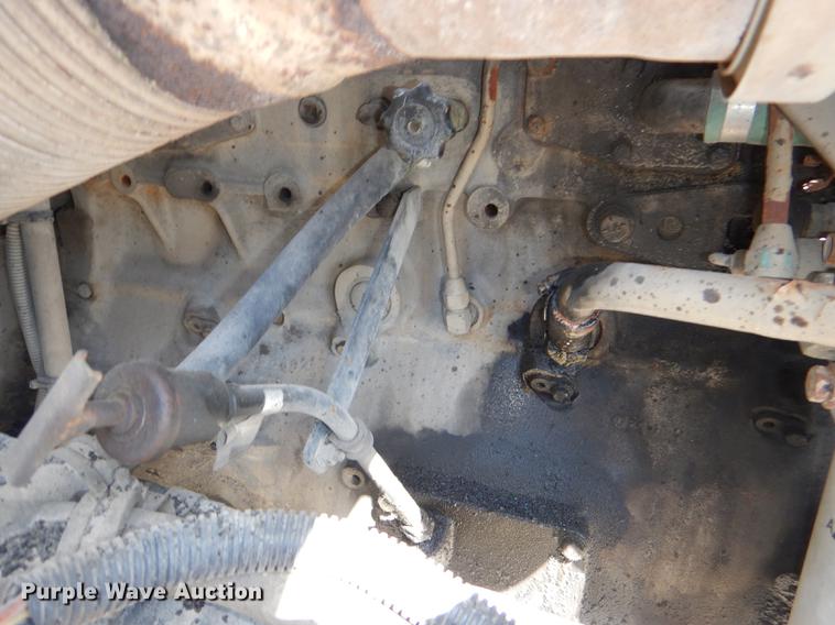 image for item DG0961 1991 White GMC WG service truck