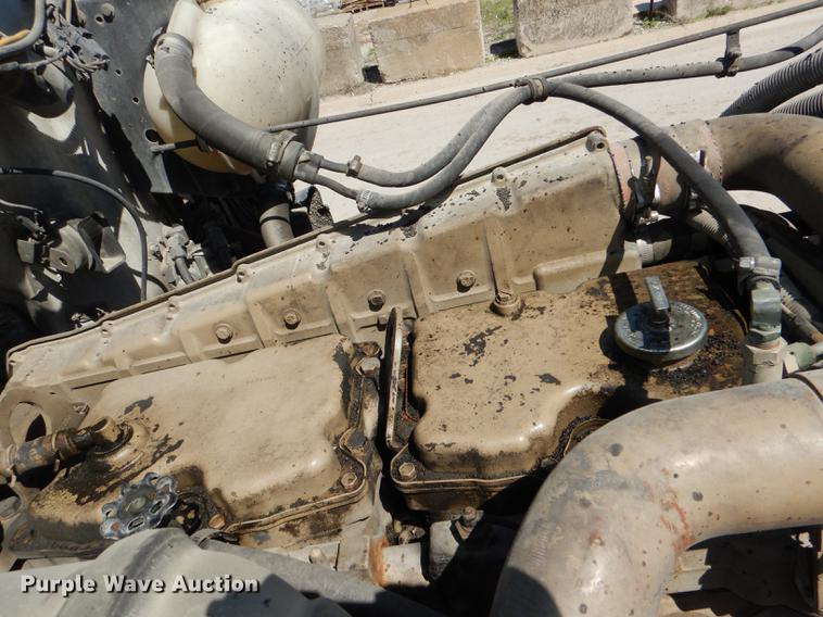 image for item DG0961 1991 White GMC WG service truck