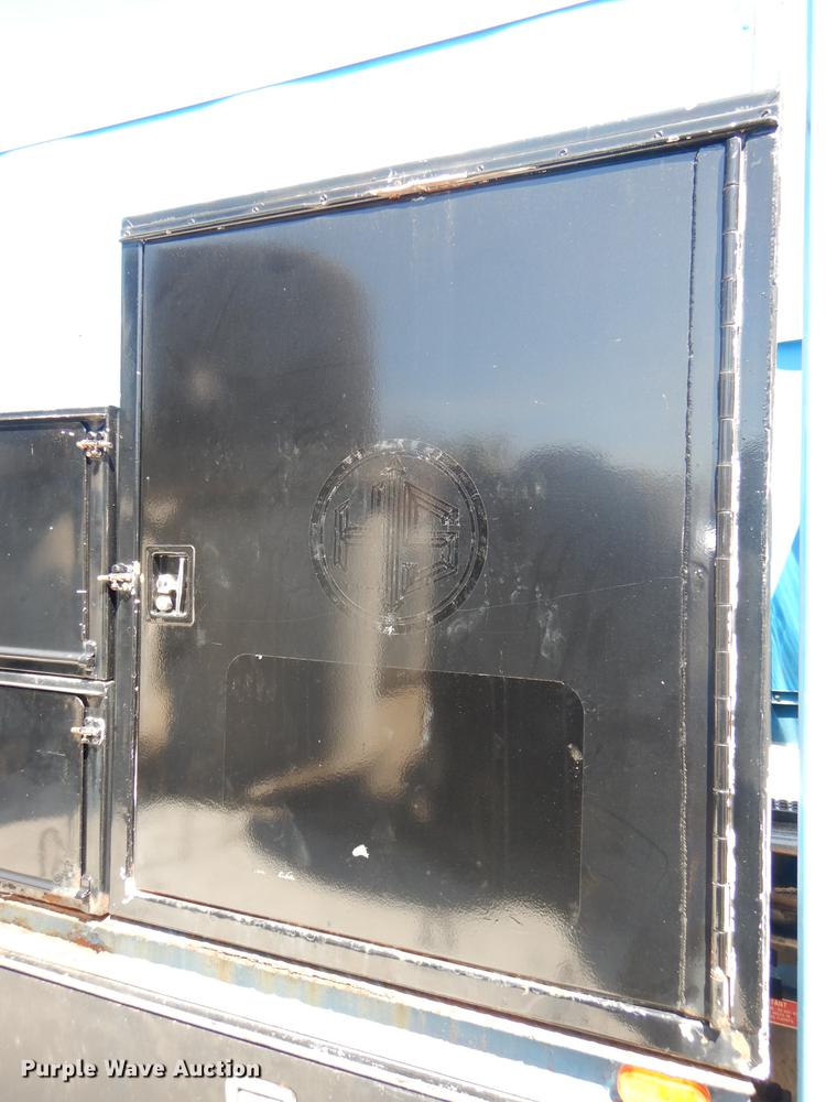 image for item DG0961 1991 White GMC WG service truck