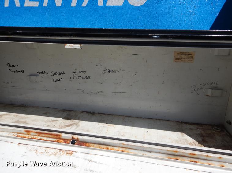 image for item DG0961 1991 White GMC WG service truck