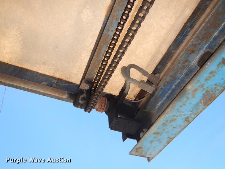 image for item DG0961 1991 White GMC WG service truck