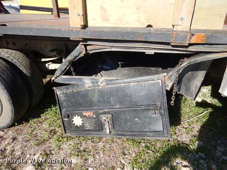 image for item DG0999 Flatbed