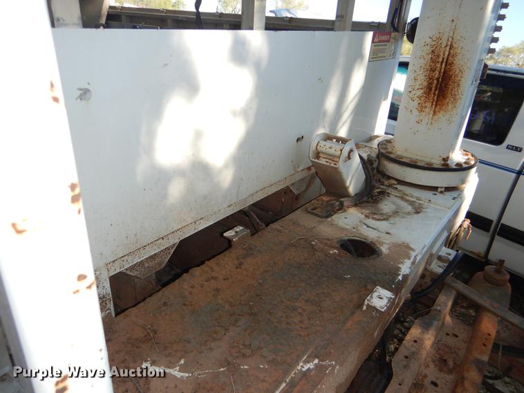 image for item DG1000 Utility bed