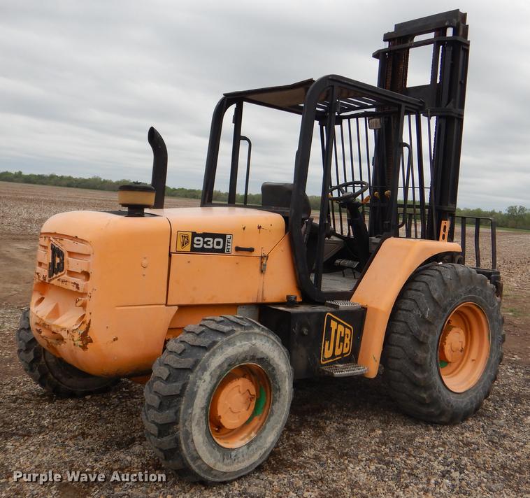 image for item DG1006 2006 JCB 930RTFL forklift