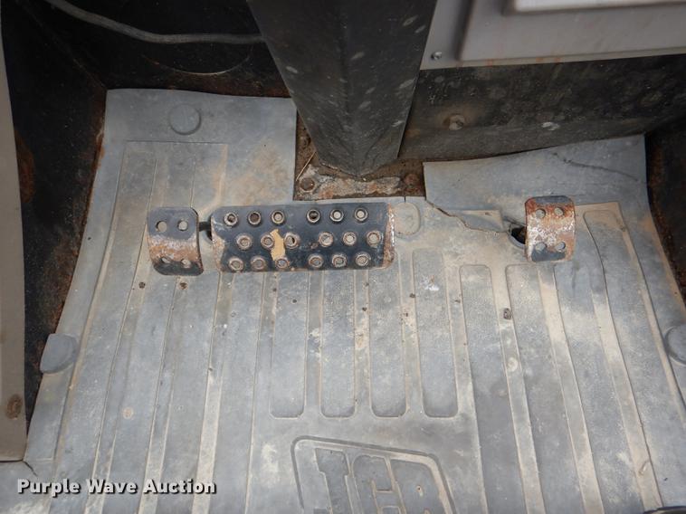 image for item DG1006 2006 JCB 930RTFL forklift