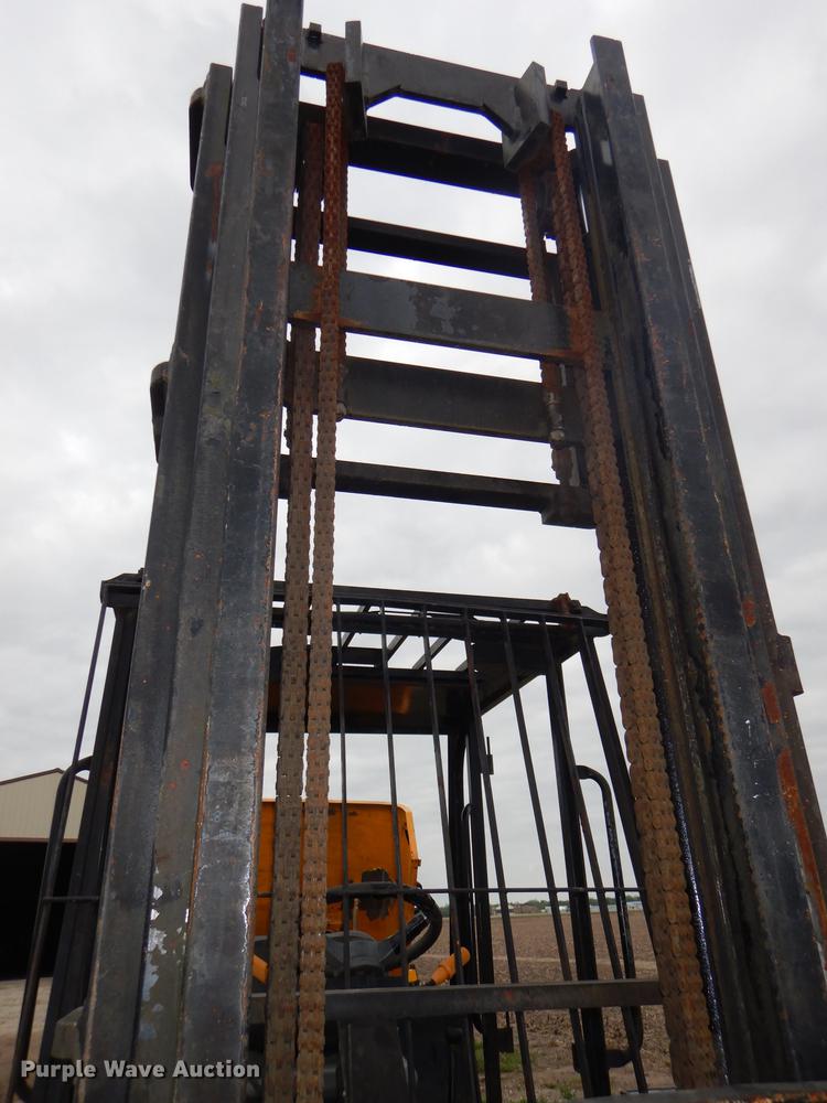 image for item DG1006 2006 JCB 930RTFL forklift