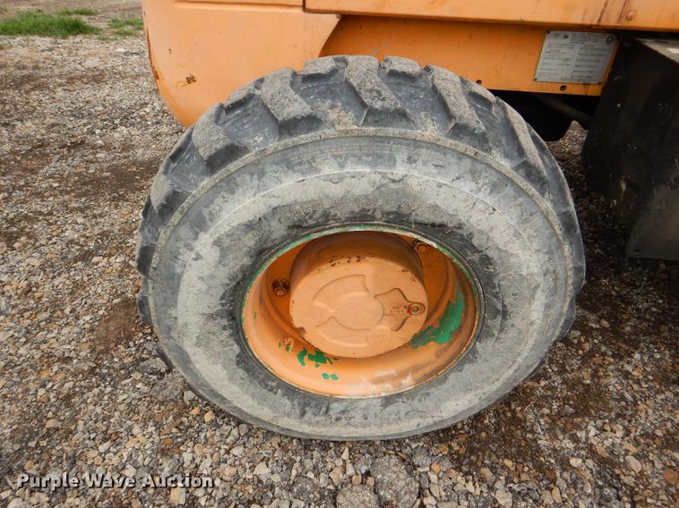 image for item DG1006 2006 JCB 930RTFL forklift