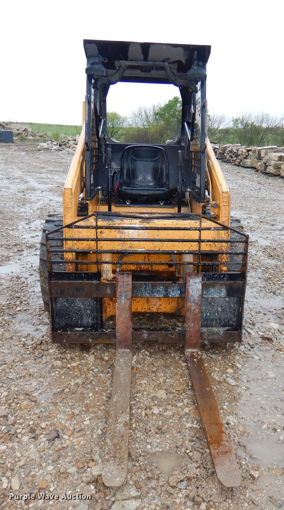 image for item DG1019 1998 Daewoo DSL601 skid steer