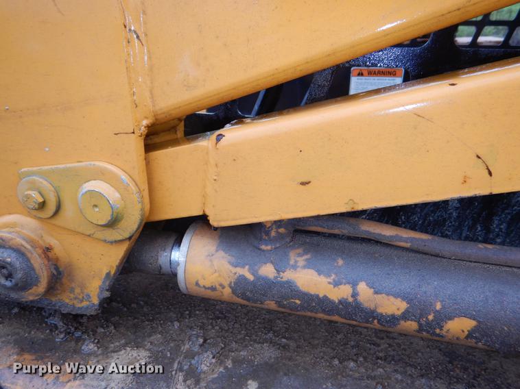 image for item DG1019 1998 Daewoo DSL601 skid steer