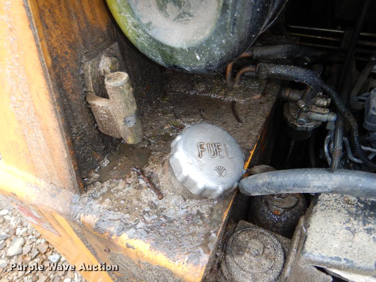 image for item DG1019 1998 Daewoo DSL601 skid steer