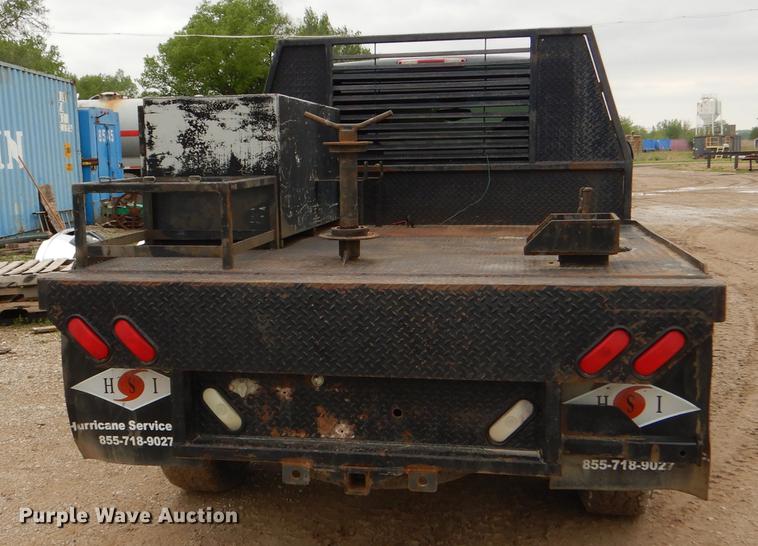 image for item DG1050 2002 Chevrolet Silverado 2500 Ext. Cab flatbed pickup truck