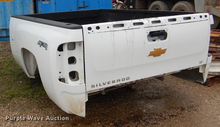 image for item DG1051 Pickup truck accessories