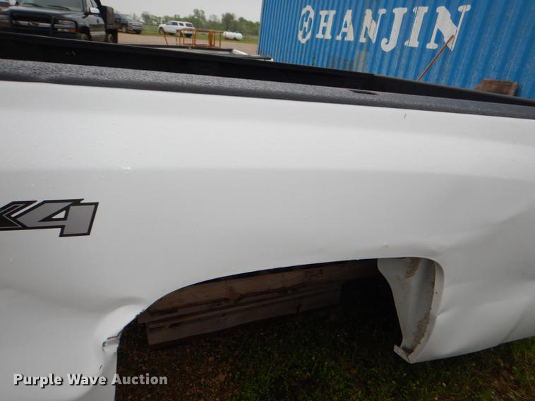 image for item DG1051 Pickup truck accessories