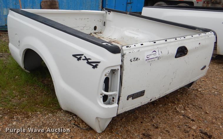 image for item DG1051 Pickup truck accessories