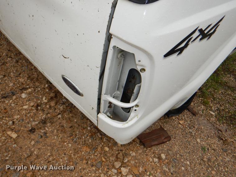 image for item DG1051 Pickup truck accessories