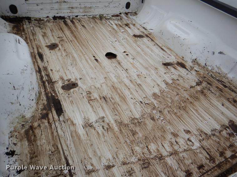 image for item DG1051 Pickup truck accessories