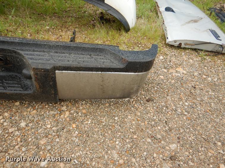 image for item DG1051 Pickup truck accessories