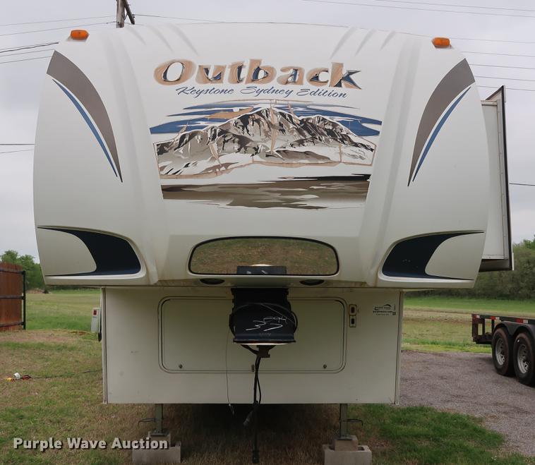 image for item DG3417 2010 Keystone Outback Sydney Edition camper