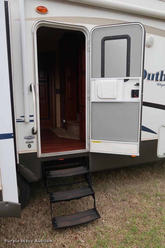 image for item DG3417 2010 Keystone Outback Sydney Edition camper
