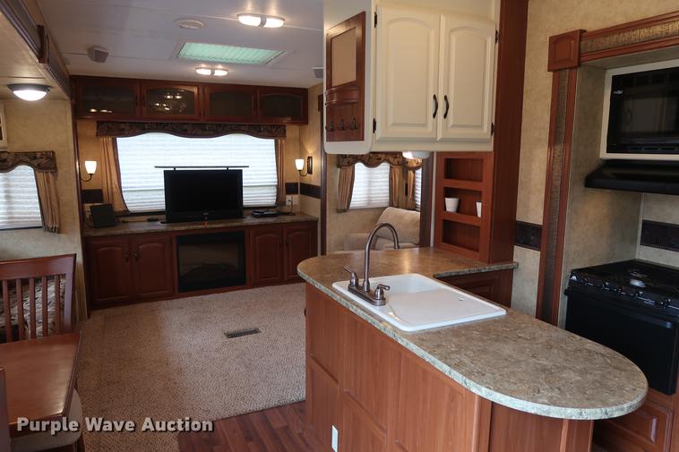 image for item DG3417 2010 Keystone Outback Sydney Edition camper