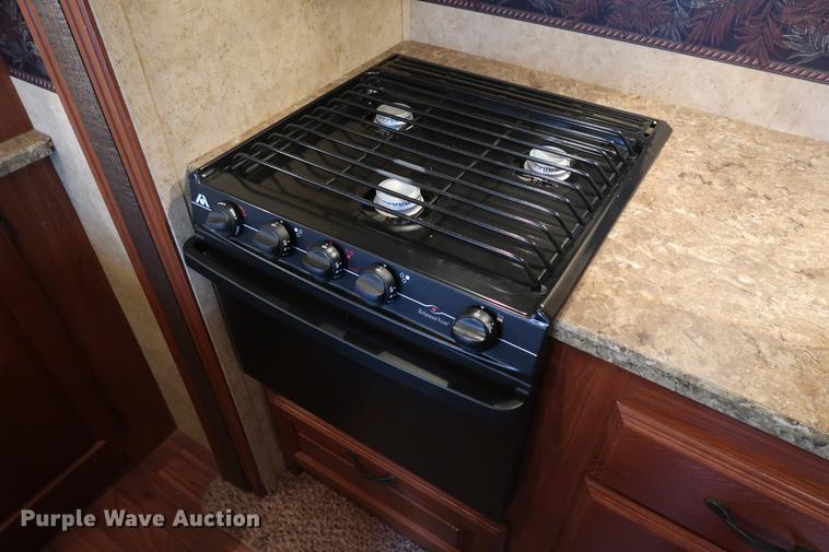 image for item DG3417 2010 Keystone Outback Sydney Edition camper