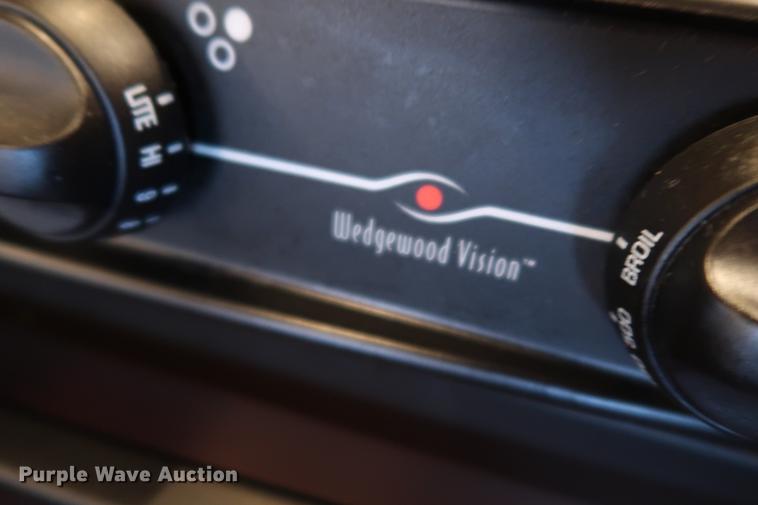 image for item DG3417 2010 Keystone Outback Sydney Edition camper