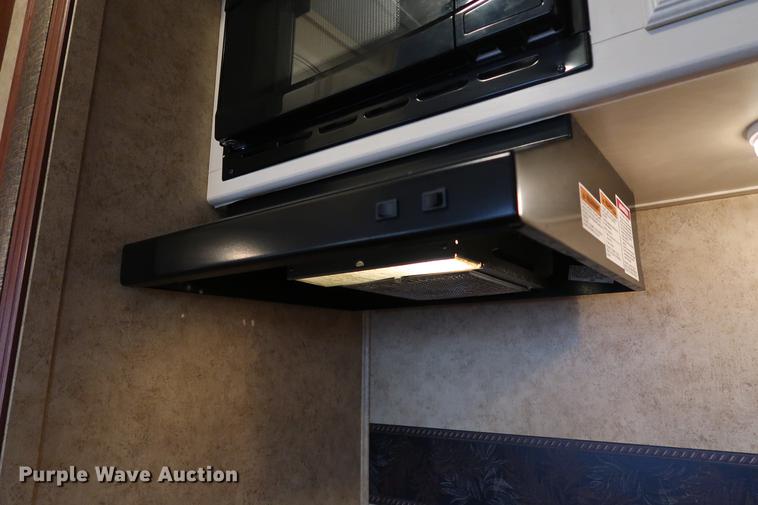 image for item DG3417 2010 Keystone Outback Sydney Edition camper