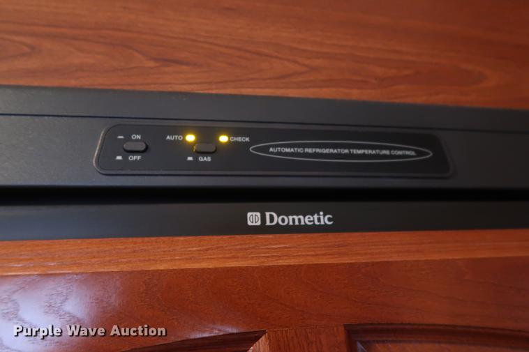 image for item DG3417 2010 Keystone Outback Sydney Edition camper