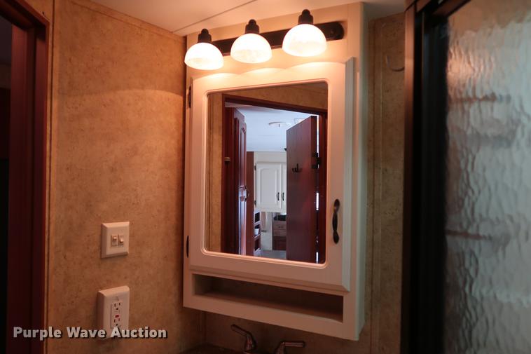 image for item DG3417 2010 Keystone Outback Sydney Edition camper