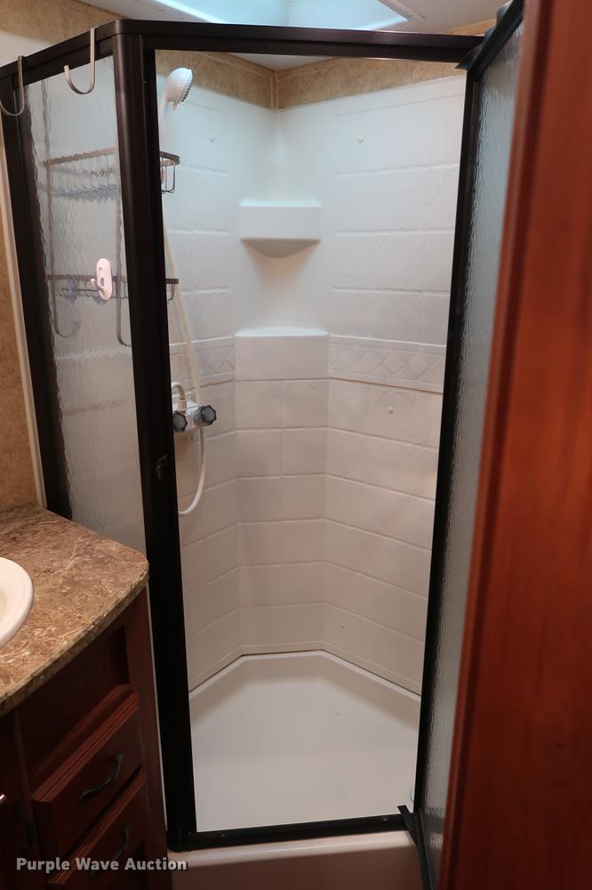 image for item DG3417 2010 Keystone Outback Sydney Edition camper