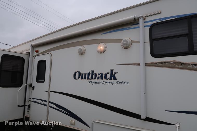 image for item DG3417 2010 Keystone Outback Sydney Edition camper