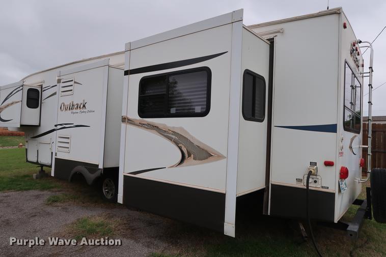 image for item DG3417 2010 Keystone Outback Sydney Edition camper