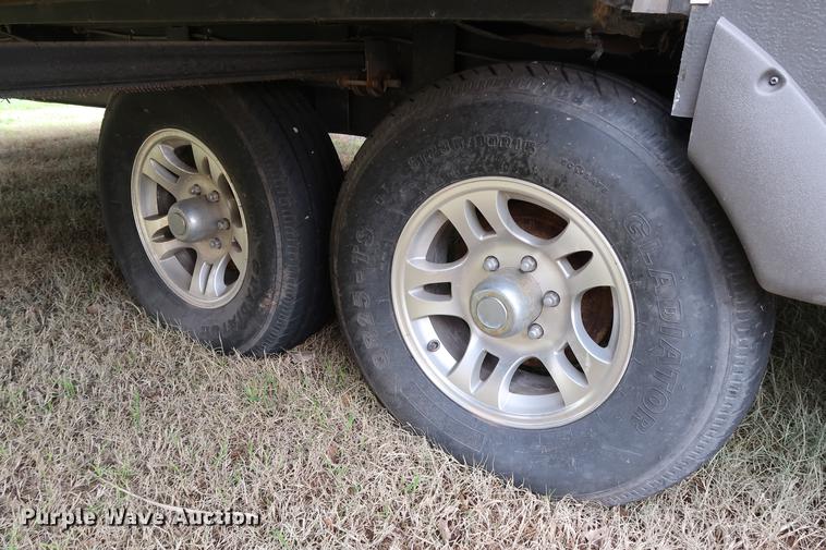 image for item DG3417 2010 Keystone Outback Sydney Edition camper