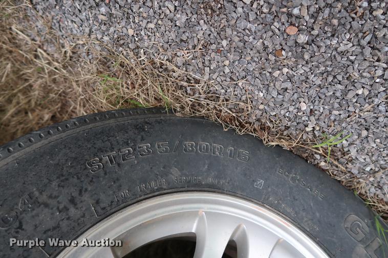 image for item DG3417 2010 Keystone Outback Sydney Edition camper