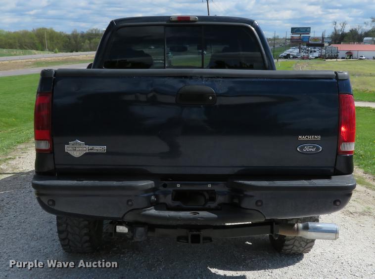 image for item DG3988 2005 Ford F350 Super Duty Harley-Davidson Crew Cab pickup truck