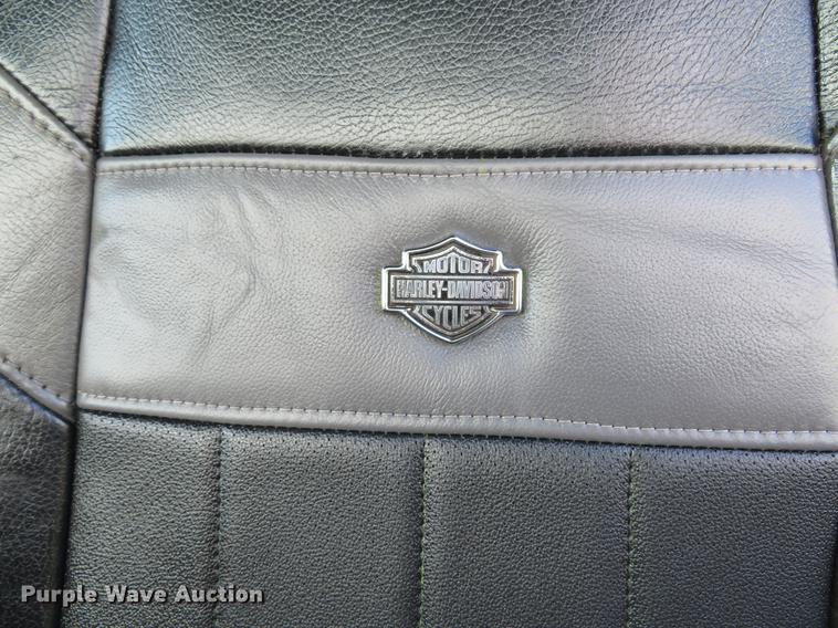 image for item DG3988 2005 Ford F350 Super Duty Harley-Davidson Crew Cab pickup truck