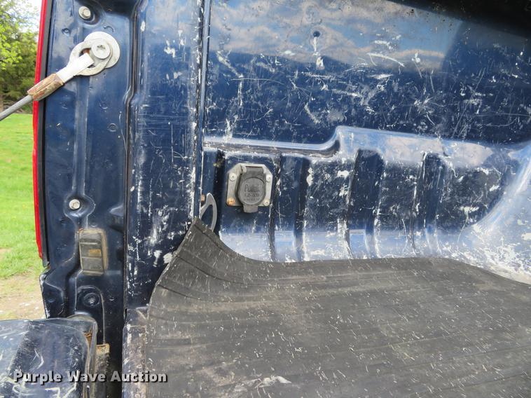 image for item DG3988 2005 Ford F350 Super Duty Harley-Davidson Crew Cab pickup truck