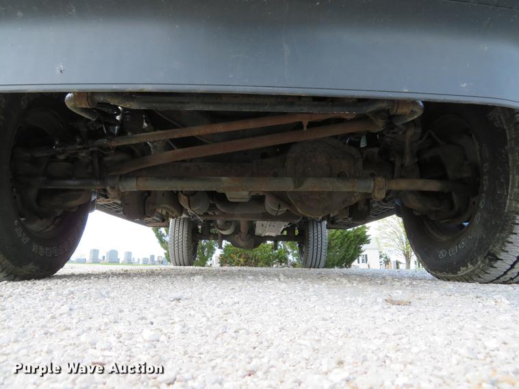 image for item DG3989 2008 Ford F350 Super Duty XL SuperCab utility bed pickup truck