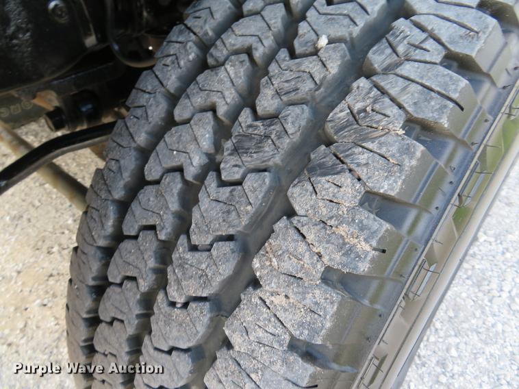 image for item DG3989 2008 Ford F350 Super Duty XL SuperCab utility bed pickup truck