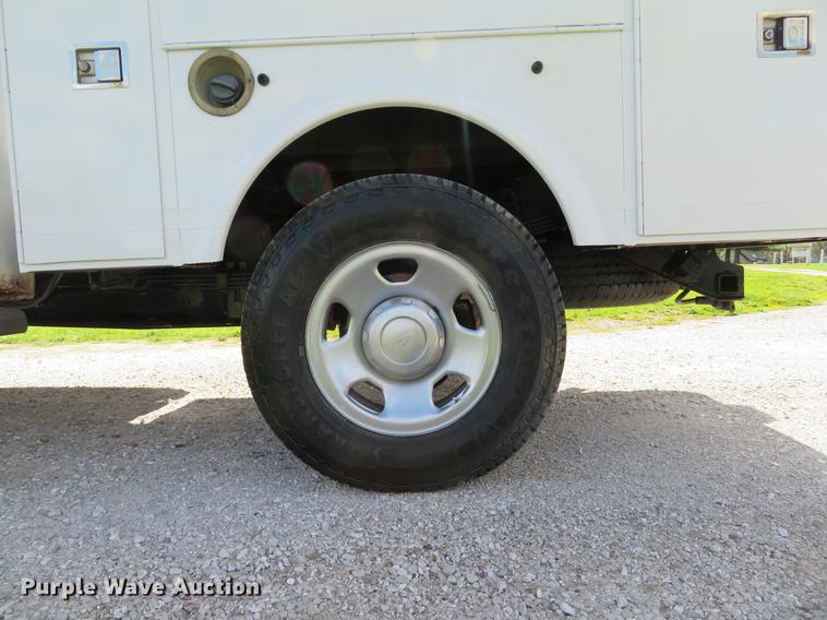 image for item DG3989 2008 Ford F350 Super Duty XL SuperCab utility bed pickup truck