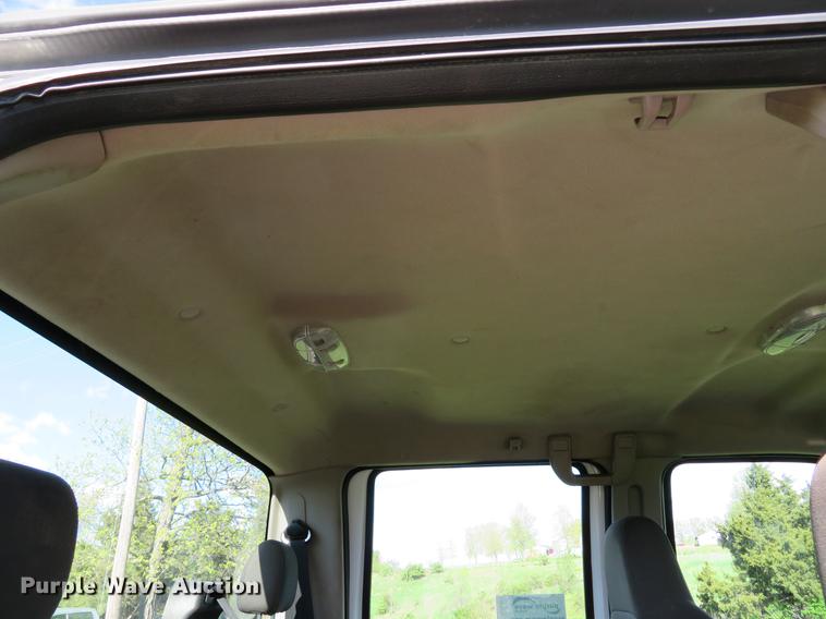 image for item DG3991 2010 Ford F350 Super Duty XL Crew Cab pickup truck