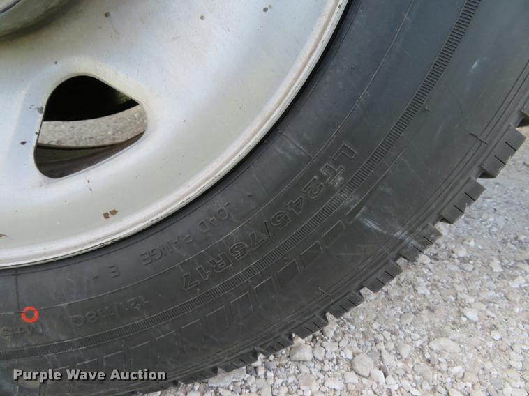 image for item DG3991 2010 Ford F350 Super Duty XL Crew Cab pickup truck