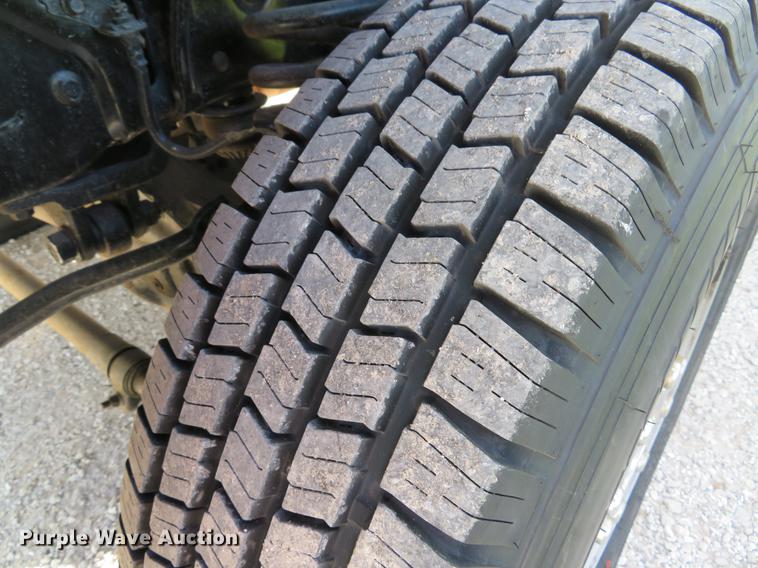 image for item DG3991 2010 Ford F350 Super Duty XL Crew Cab pickup truck