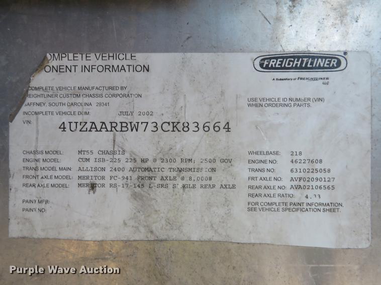image for item DG3995 2003 Freightliner MT55 delivery truck