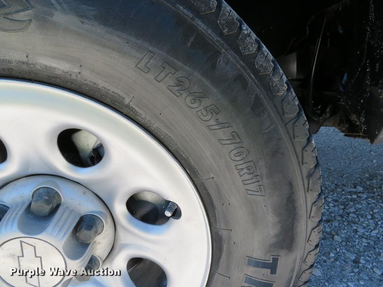 image for item DG3996 2009 Chevrolet Silverado 1500 pickup truck